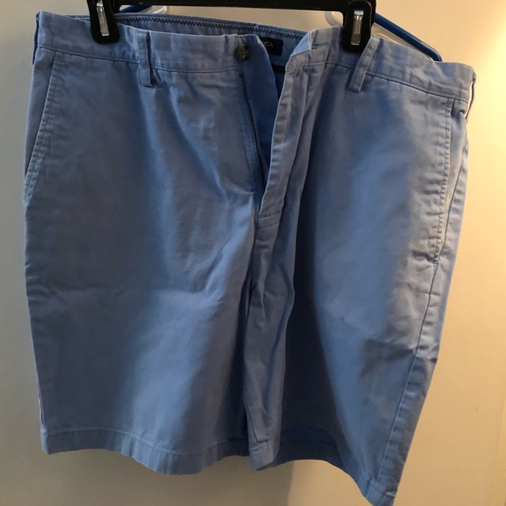 Nautica Classic Fit blue Deck Shorts size 38